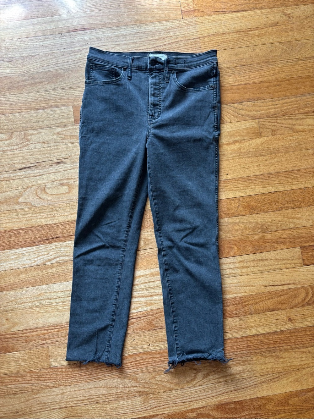 Madewell women’s stovepipe gray jeans size 29